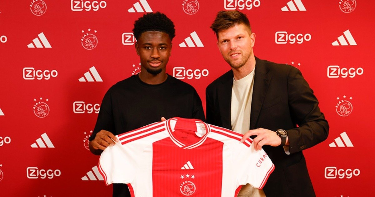 Winger David Kalokoh extends Ajax contract with