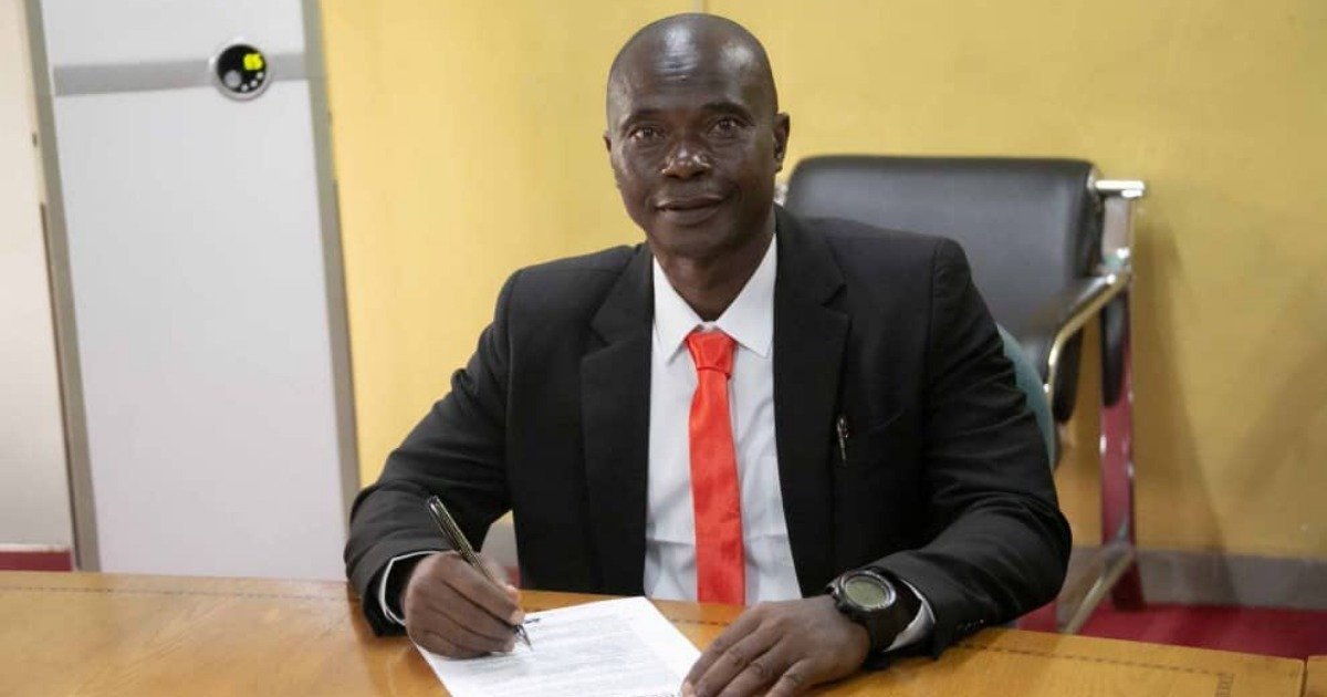 East End Lions appoint Charlie Wright as head coach