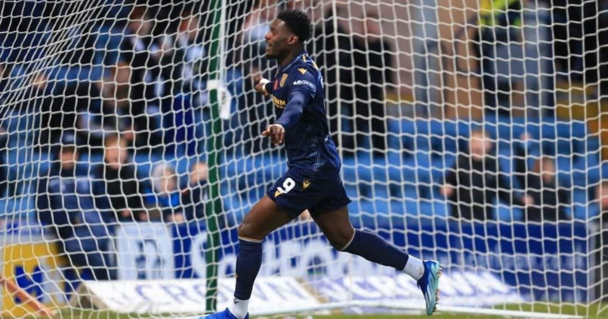 Amadou Bakayoko bags brace as Dundee thrash St Miren