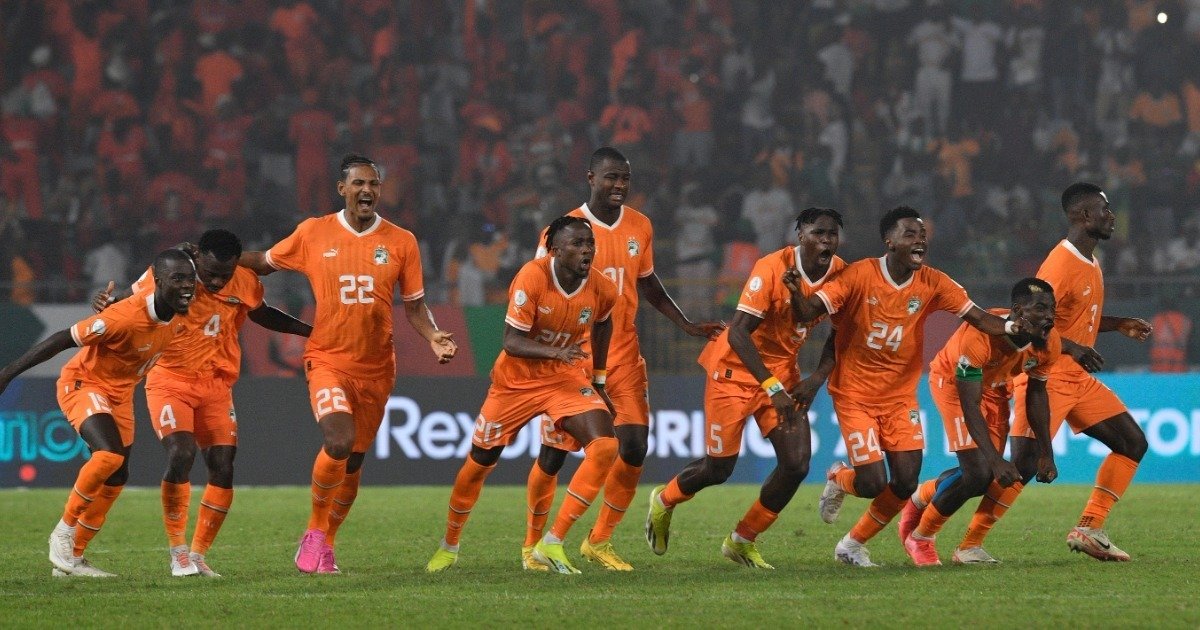 Hosts Cote d'Ivoire purge holders Senegal to reach last eight