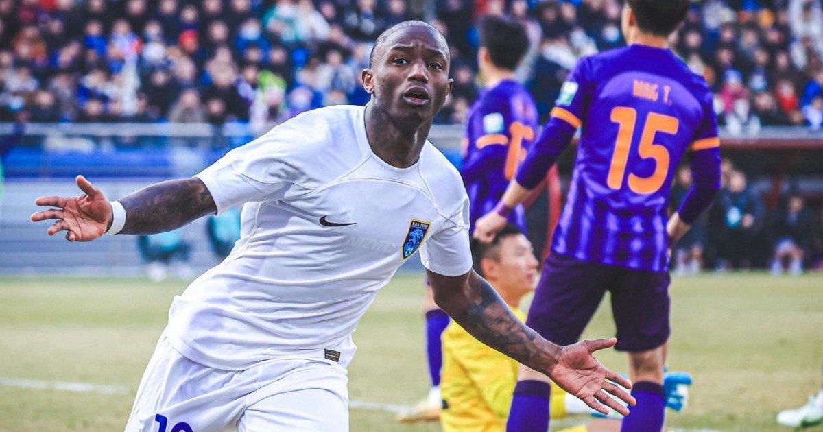 Issa Kallon nets Nantong Zhiyun's debut goal in the Chinese Super League