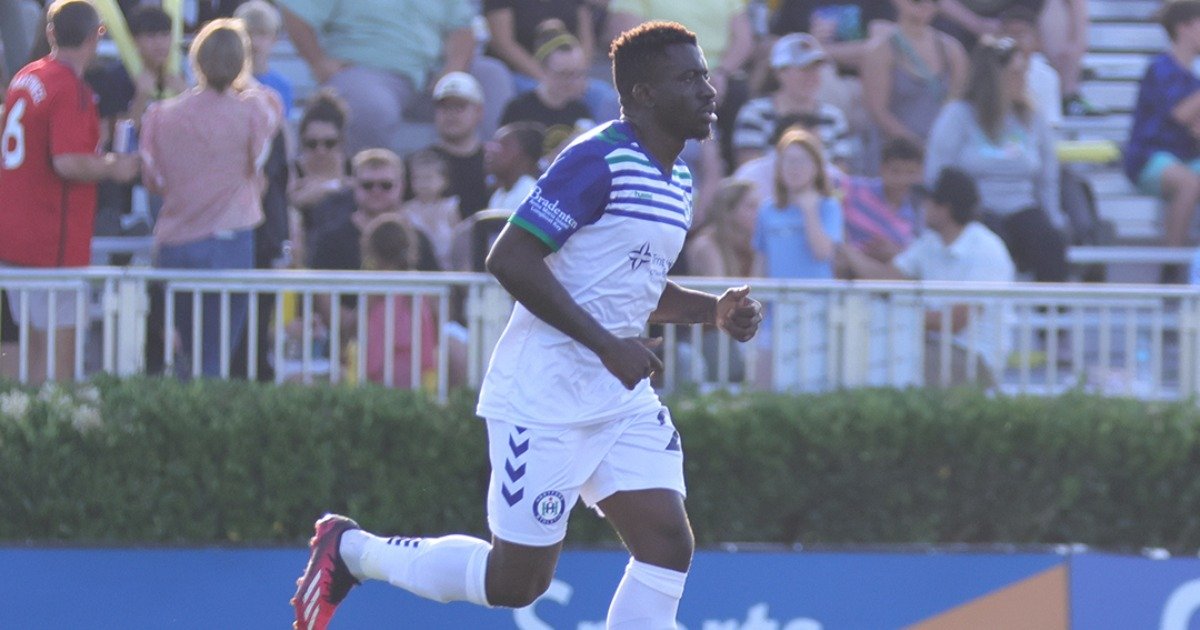 Emmanuel Samadia's Hartford suffer defeat to Charleston