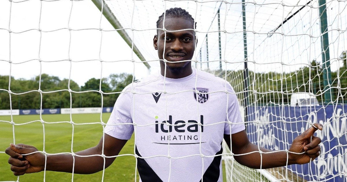 West Bromwich's move delights Malian midfielder Ousmane Diakité.