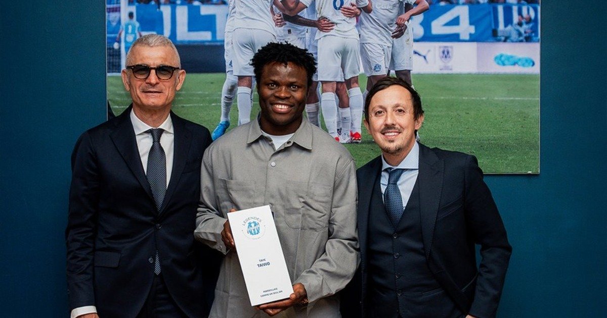 Ex-Super Eagles defender Taye Taiwo inducted into Marseille Hall of Fame