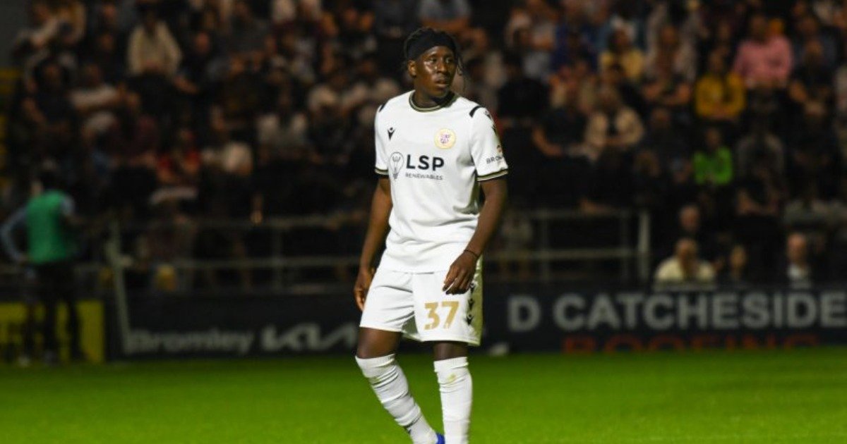 New Bromley deal for Sierra Leone native Nathan Paul Lavaly