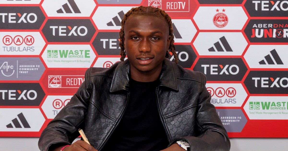 Aberdeen sign Ghanaian naitive Emmanuel Gyamfi Schalke 04