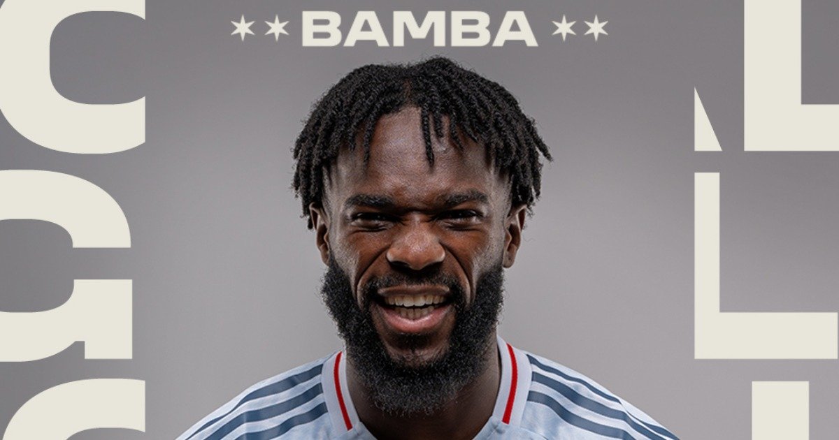Jonathan Bamba contributes to Chicago's dominant victory over DC United