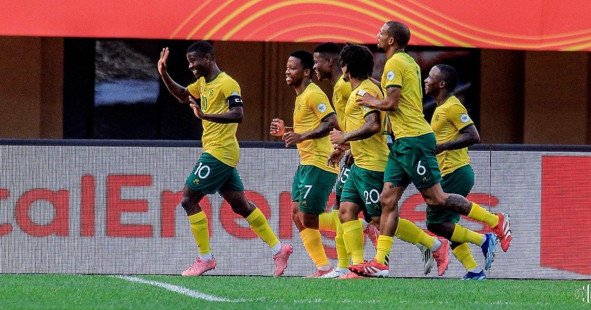 South Africa revive qualifying hopes after win over Guinea