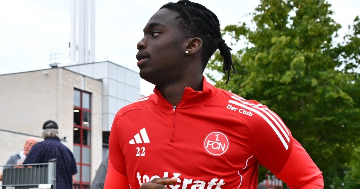 FC Nürnberg part ways with  Crystal Palace youngster Hindolo Mustapha