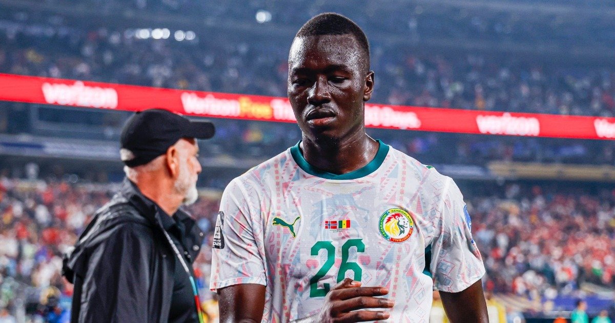 Frustrated Senegal midfielder Pape Gueye to quit national team under Pape Thiaw