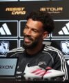 Colo-Colo unveil keeper Vozinha