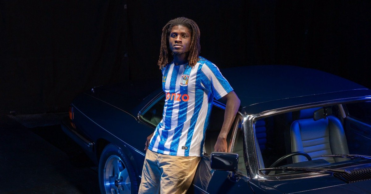 Coventry City sign Ghanaian winger Caleb Yirenkyi