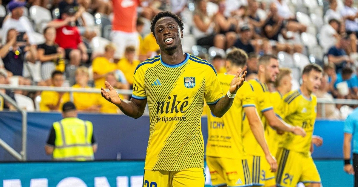 Sierra Leone defender Osman Kakay nets in Kosice six-goal thriller