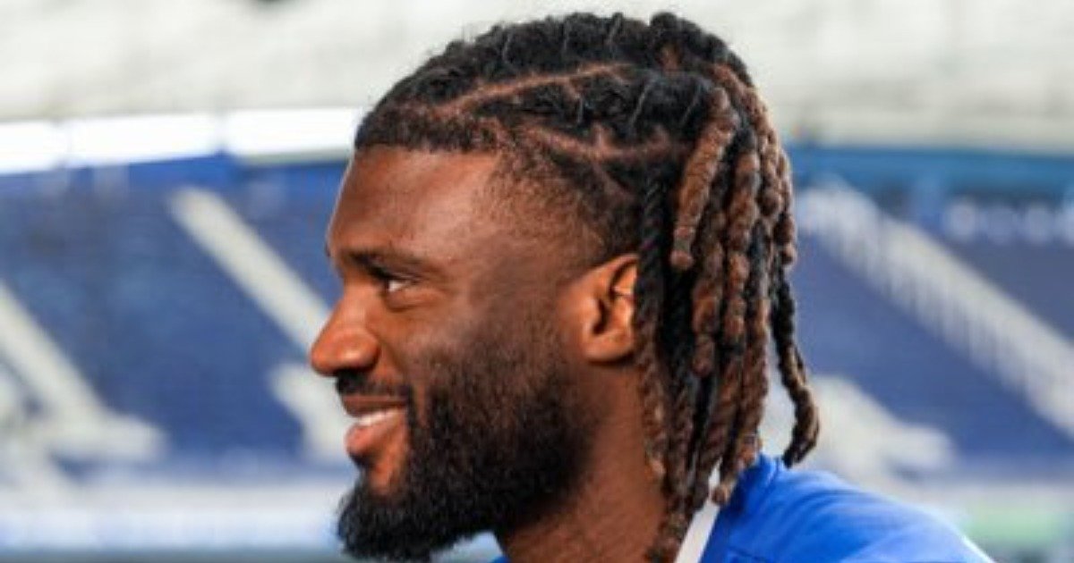 Hamburger SV Sign Striker Terem Moffi from OGC Nice in France